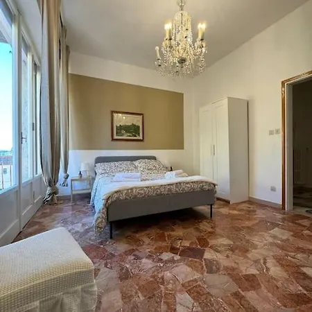 Casa De With Parking Near The Center Lejlighed Firenze